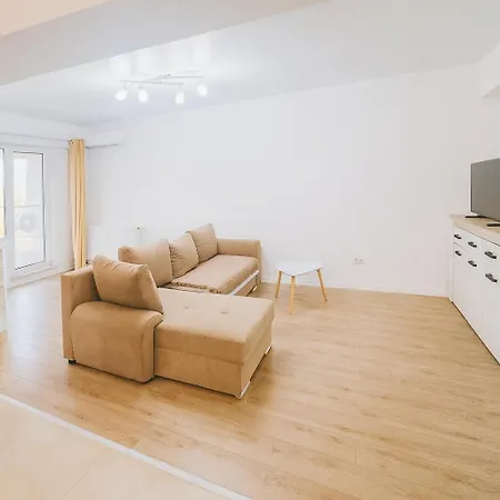 Apartament Entire Near Unirii Center, Sector 5 - 610 Bucureşti