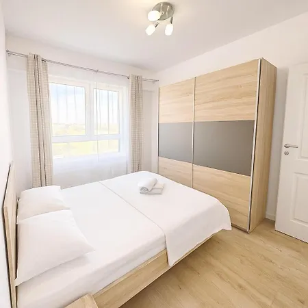 Apartament Entire Near Unirii Center, Sector 5 - 610